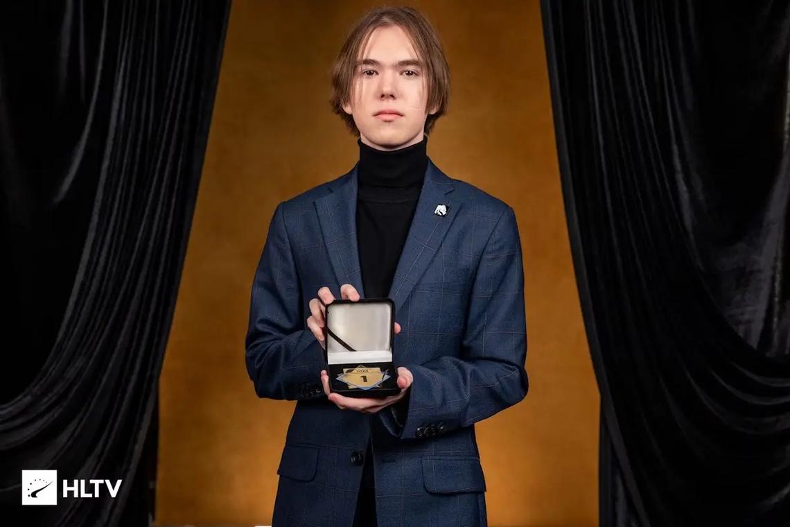 什么是“天生赢家”？详解百家乐 8 点与 9 点的即时胜出规则。（解读“天生赢家”：百家乐8点与9点的即胜规则）